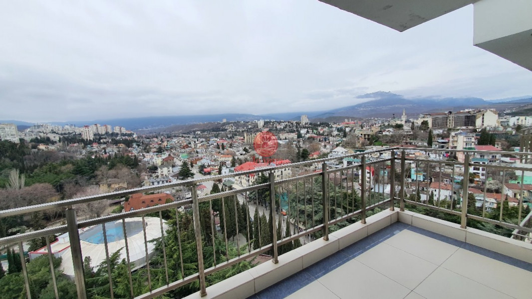 2-комнатная квартира 42 кв.м г.Алушта