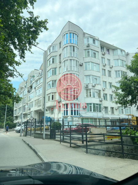 2-комнатная квартира 85 кв.м г.Алушта