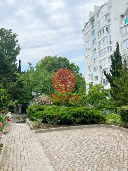 2-комнатная квартира 85 кв.м г.Алушта