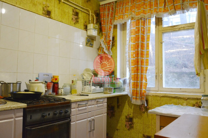 3-комнатная квартира 61.6 кв.м г.алушта
