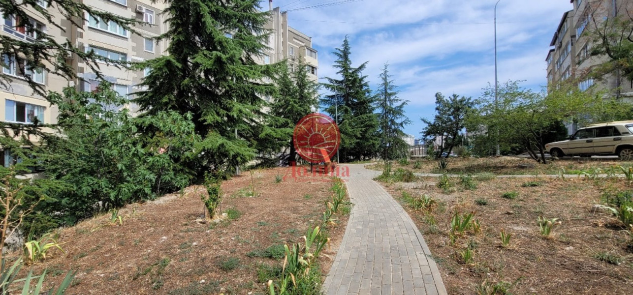 3-комнатная квартира 69.4 кв.м г.Алушта