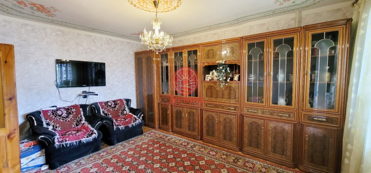 3-комнатная квартира 69.4 кв.м г.Алушта