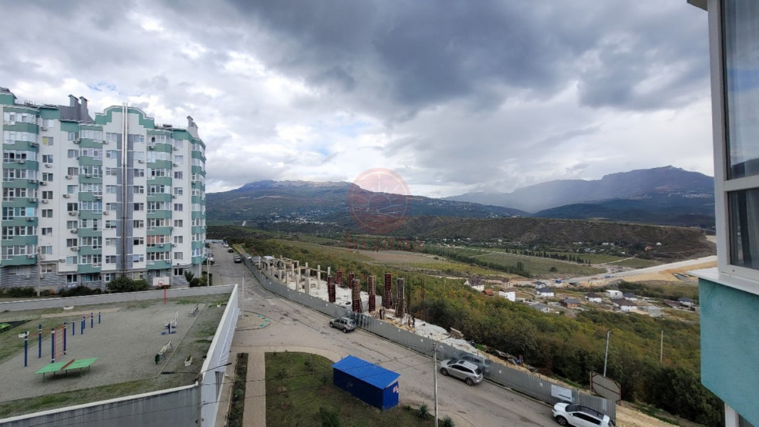 3-комнатная квартира 76.8 кв.м г.Алушта