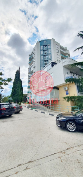 3-комнатные апартаменты 125 кв.м г.Алушта