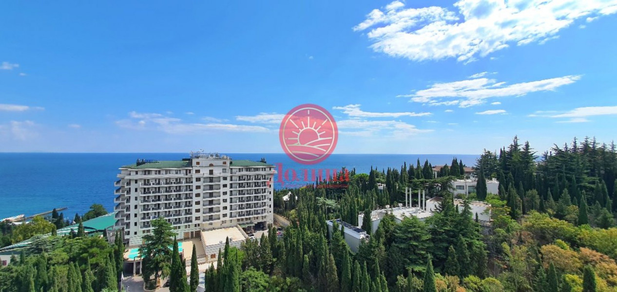 3-комнатный двухуровневый пентхаус 250.7 кв.м г.Алушта