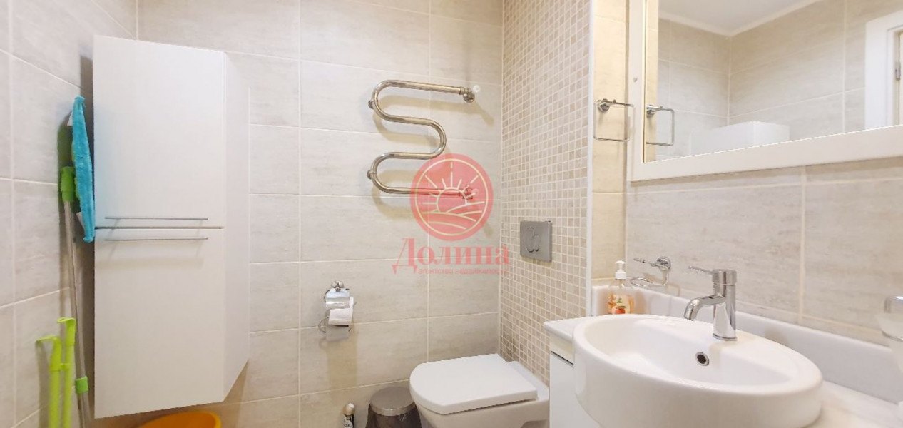 3-комнатные апартаменты 58.8 кв.м г.Алушта