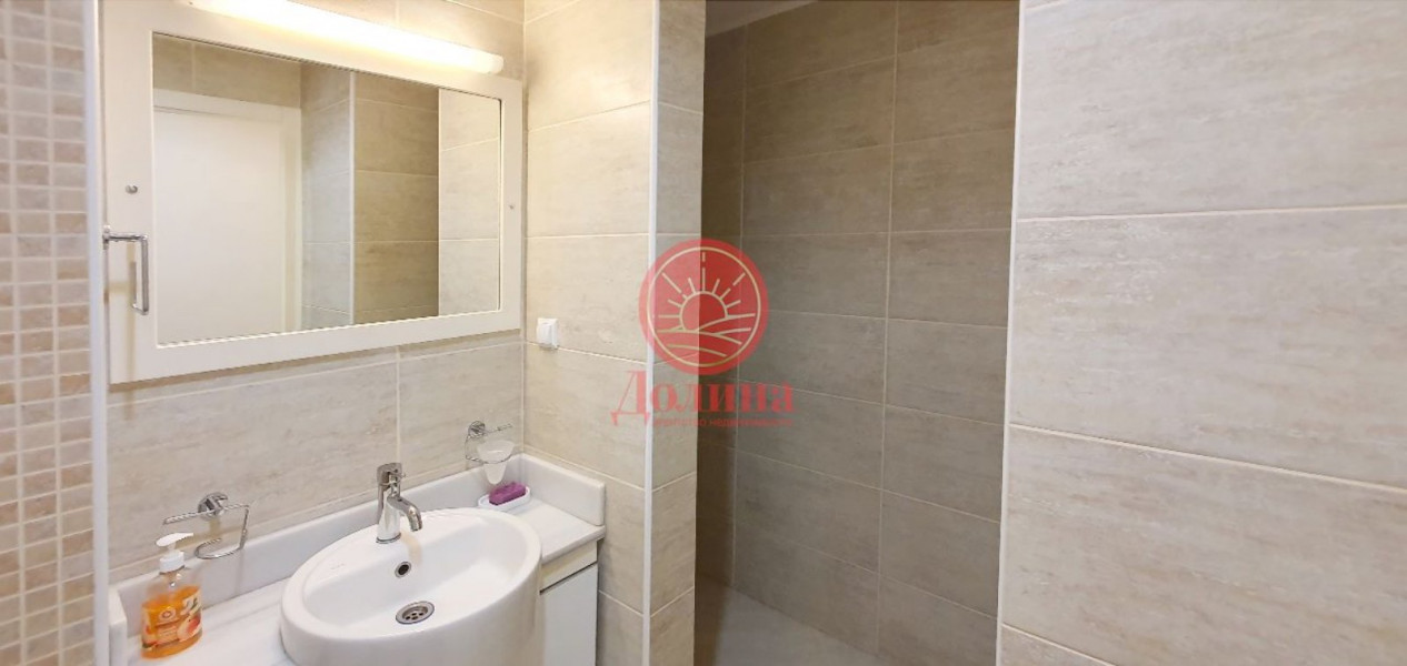 3-комнатные апартаменты 58.8 кв.м г.Алушта