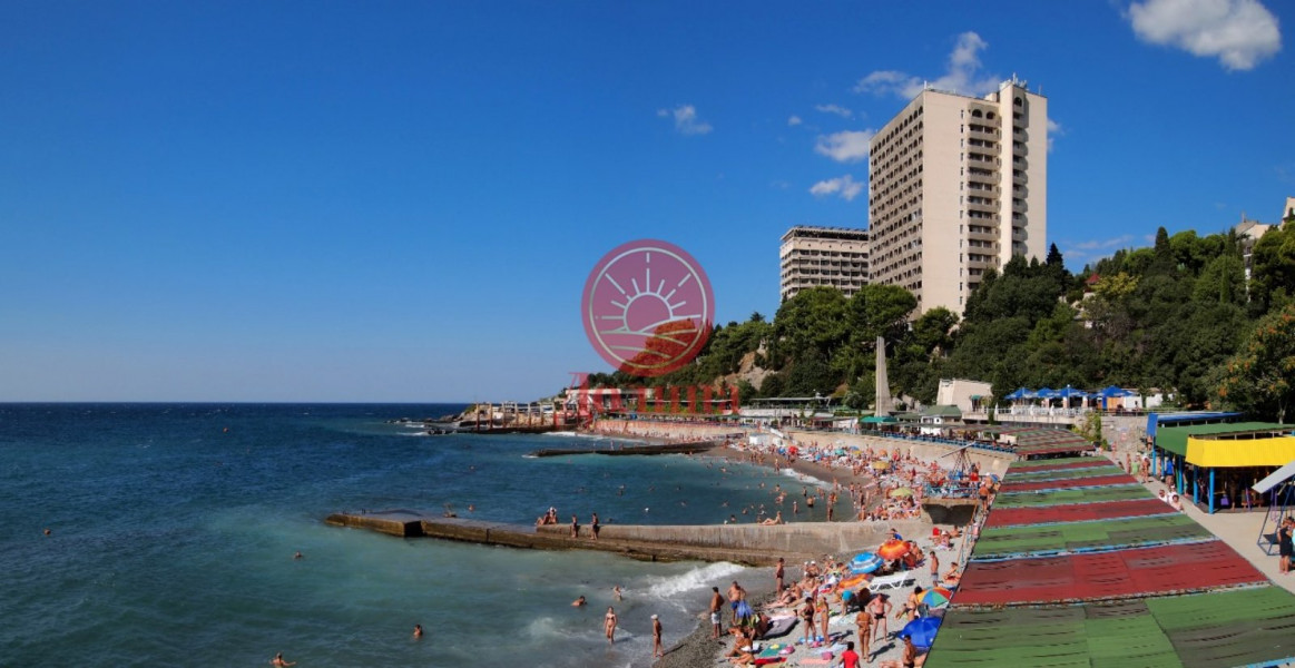 Участок 4 сотки пгт Кореиз г.Ялта