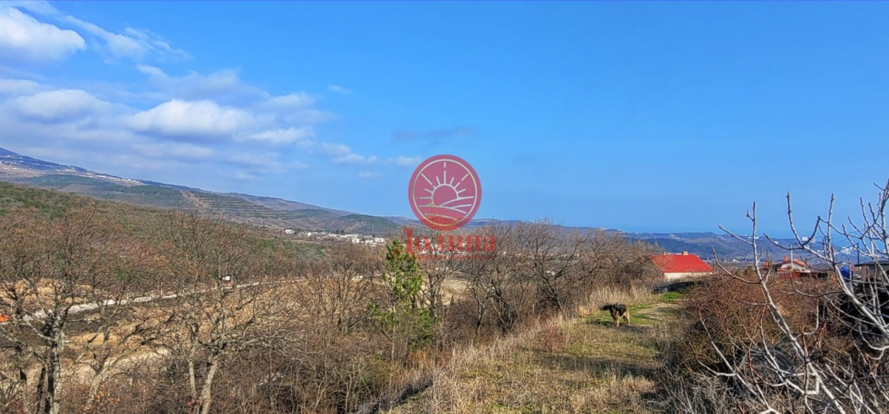Участок 6.5 соток с.Изобильное г.Алушта
