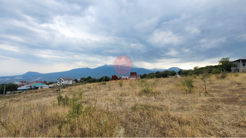 Участок 7.4 соток с.Верхняя Кутузовка г.Алушта