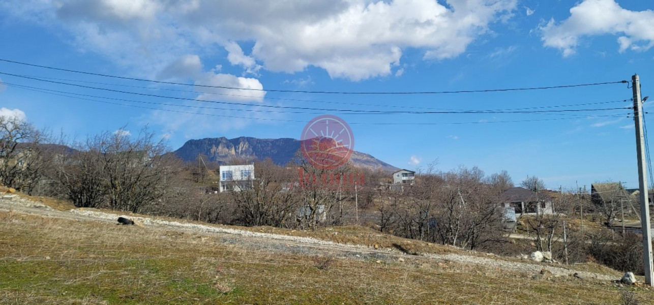 Участок 8 соток с.Верхняя Кутузовка г.Алушта