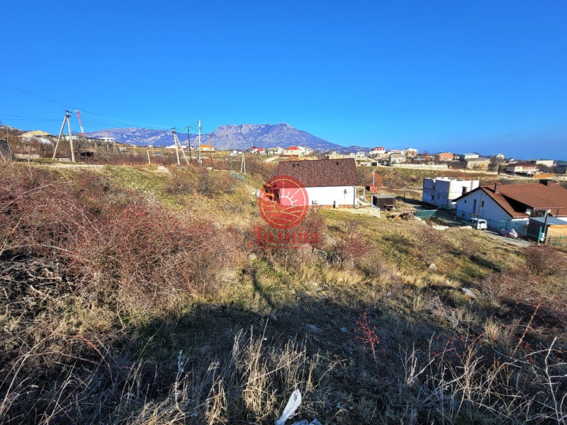 Участок 8 соток с.Верхняя Кутузовка г.Алушта