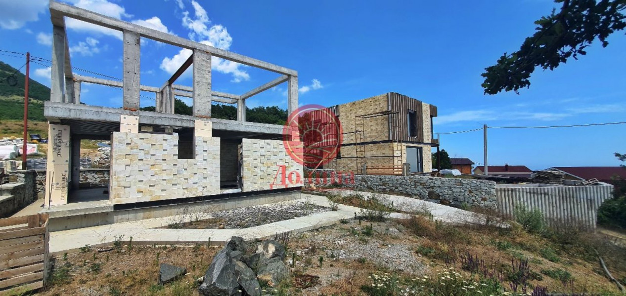 Дом 120 кв.м с.Лучистое г.Алушта