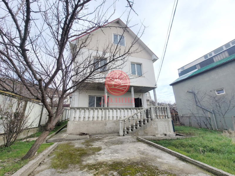 Дом 176 кв.м г.Алушта