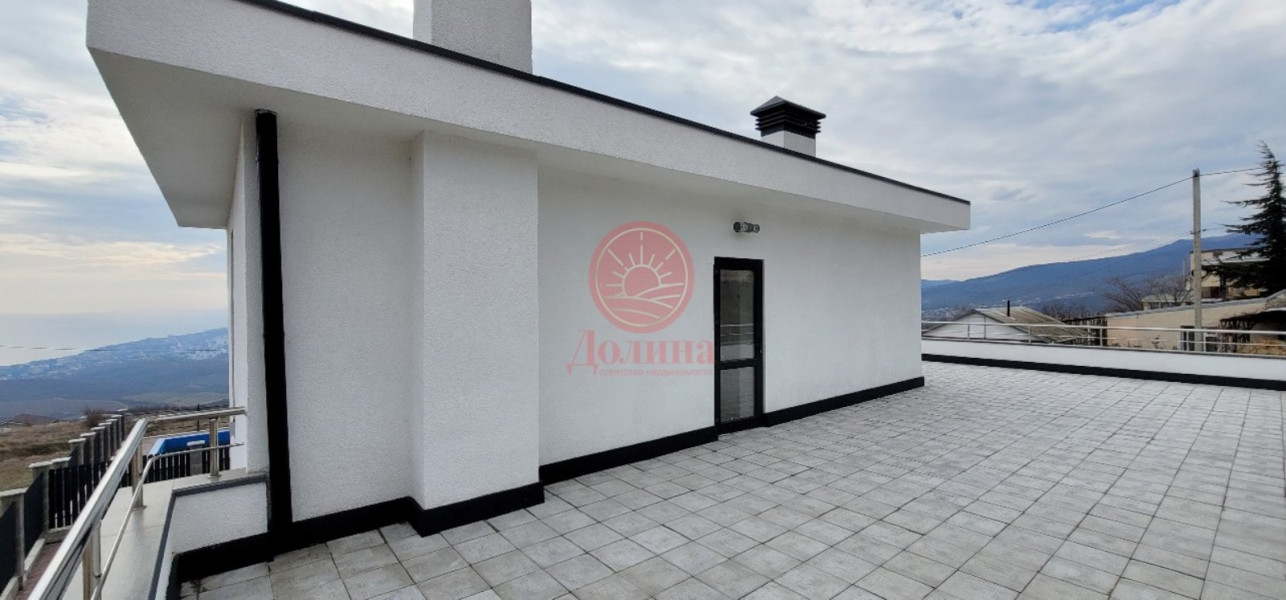 Дом 208.1 кв.м с.Лучистое г.Алушта