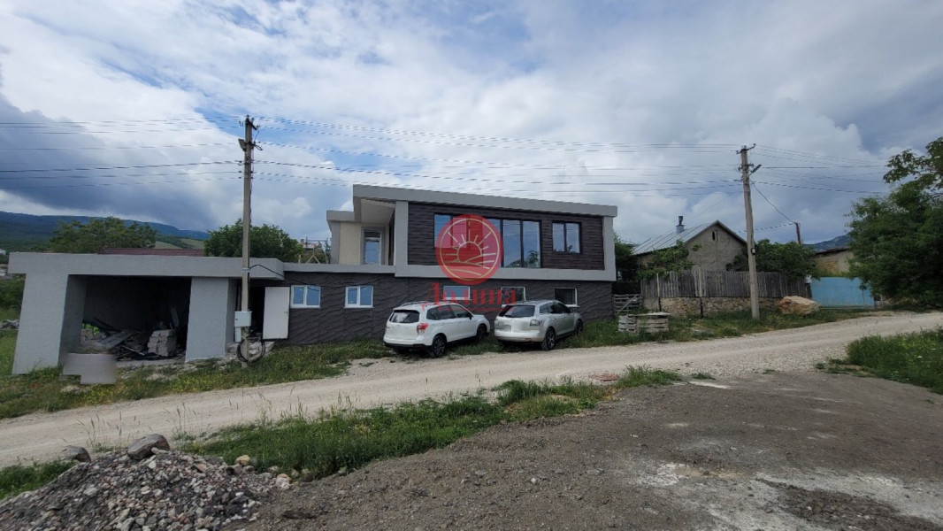 Дом 235 кв.м с.Верхняя Кутузовка г.Алушта