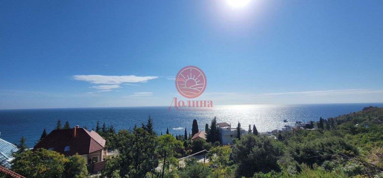 Дом 450 кв.м п.Малый Маяк г. Алушта