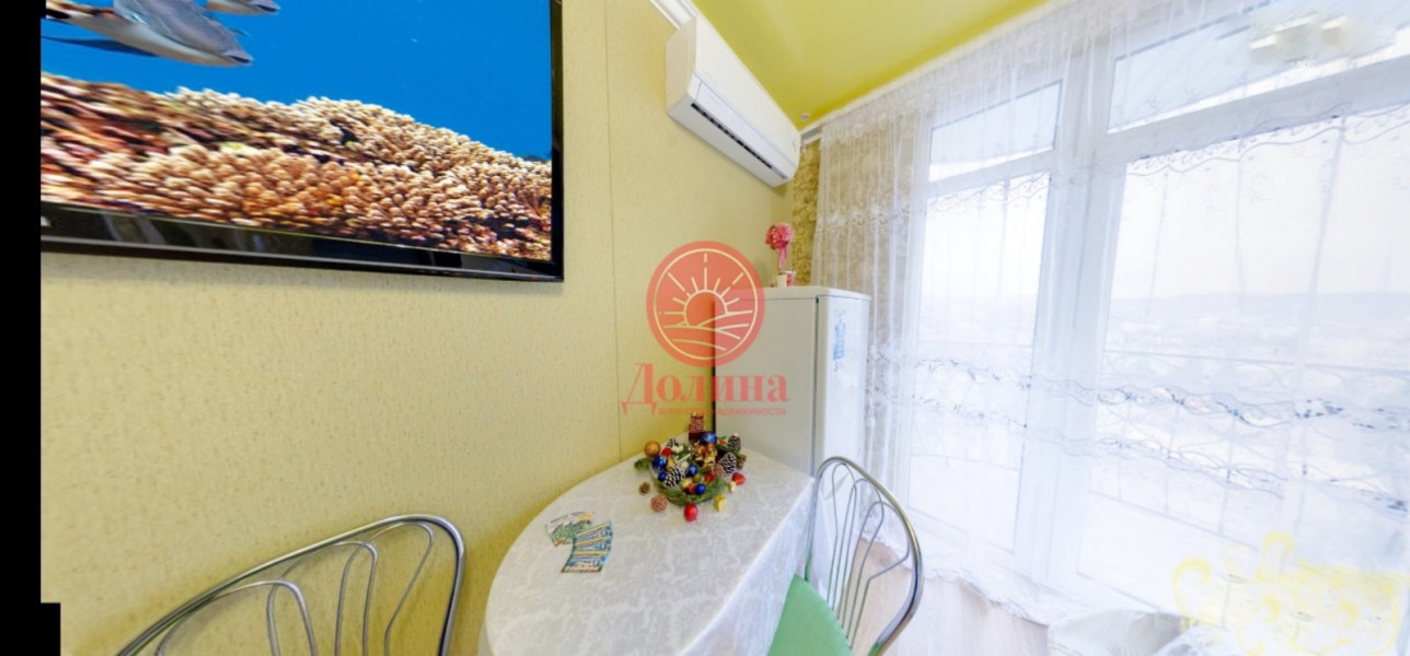 Гостевой дом 382.1 кв.м г.Алушта