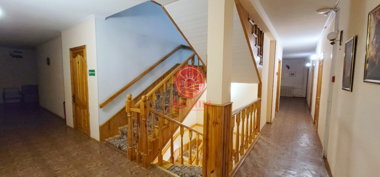 Гостиница 1600 кв.м г.Алушта