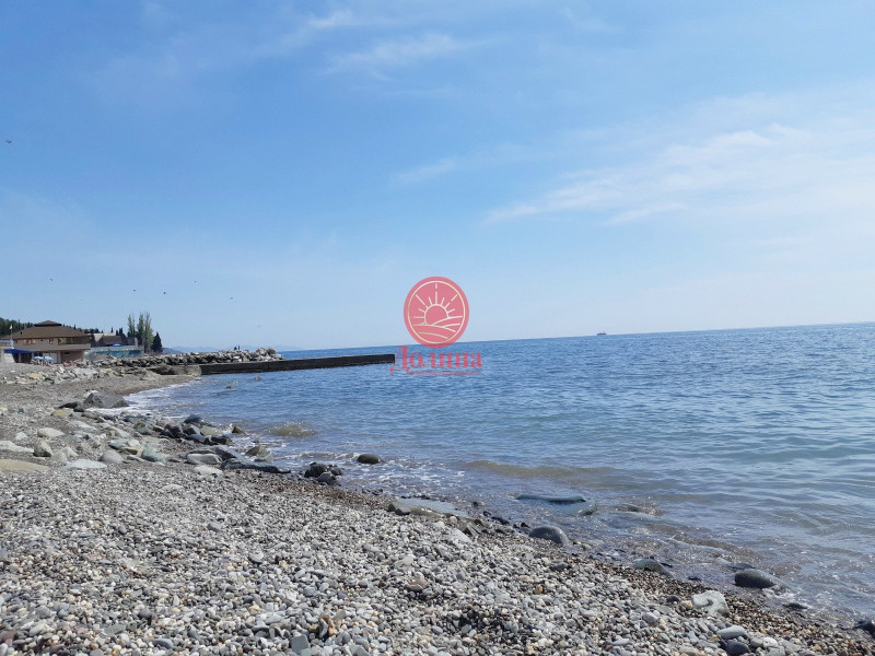Гостиница 237 кв.м пос.Семидворье г.Алушта