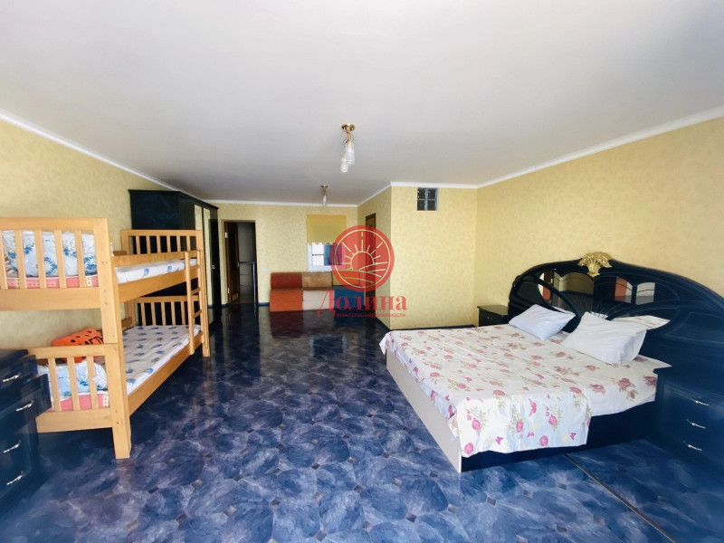 Гостиница 237 кв.м пос.Семидворье г.Алушта