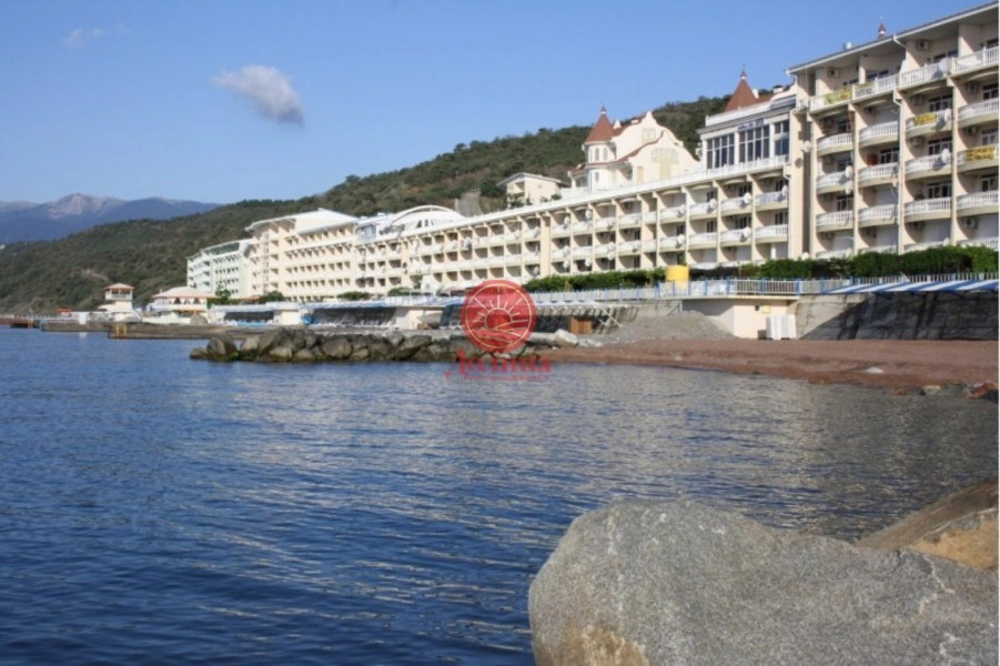 Гостиница 237 кв.м пос.Семидворье г.Алушта