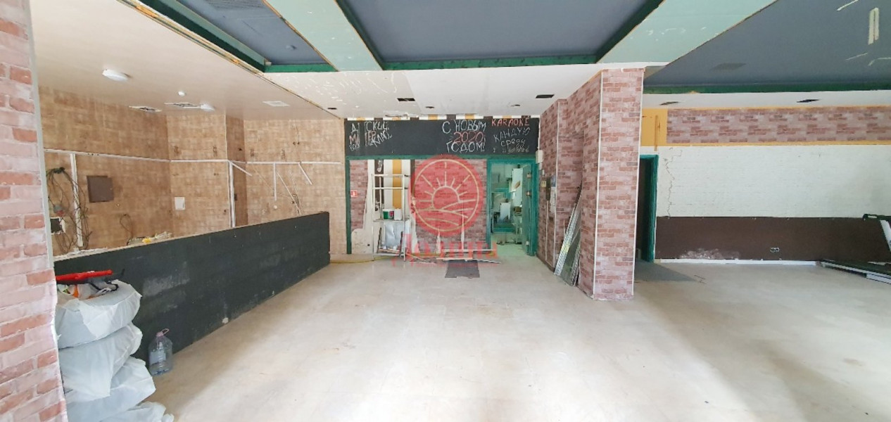 Коммерческое помещение 168.3 кв.м г.Алушта