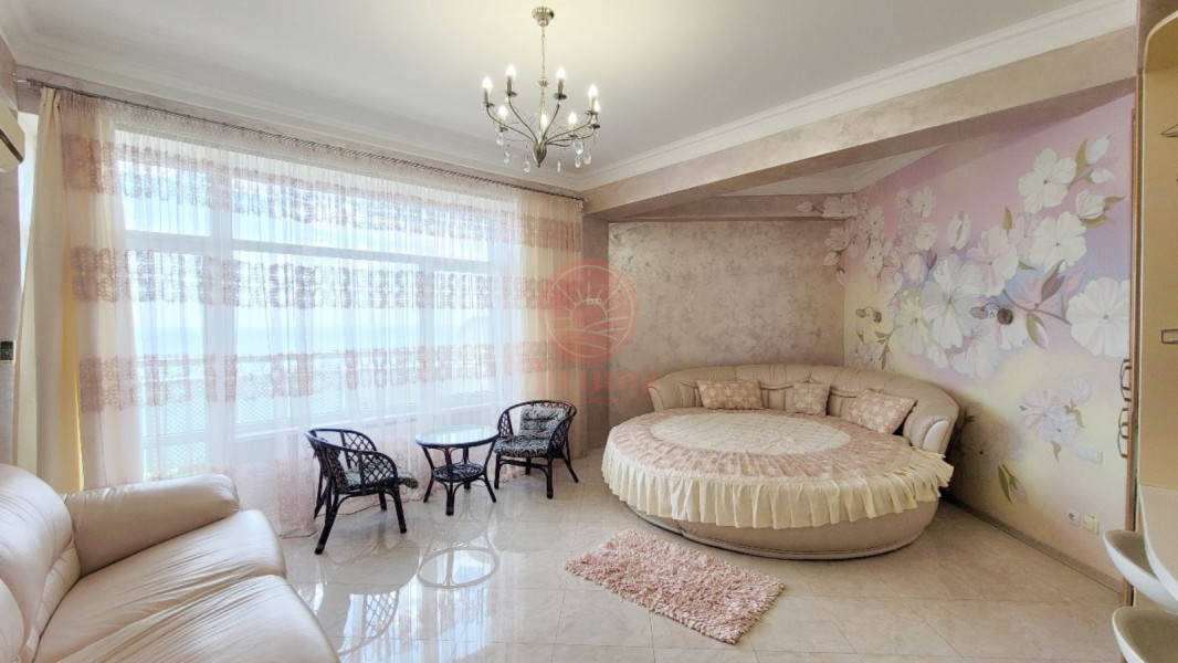 Квартира-студия 49.5 кв.м г.Алушта