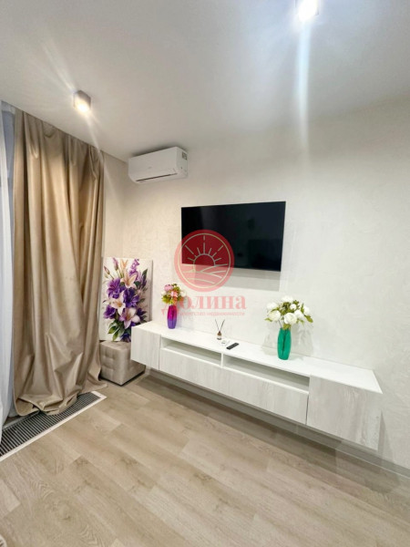 Видовая квартира 32.5 кв.м г.Алушта