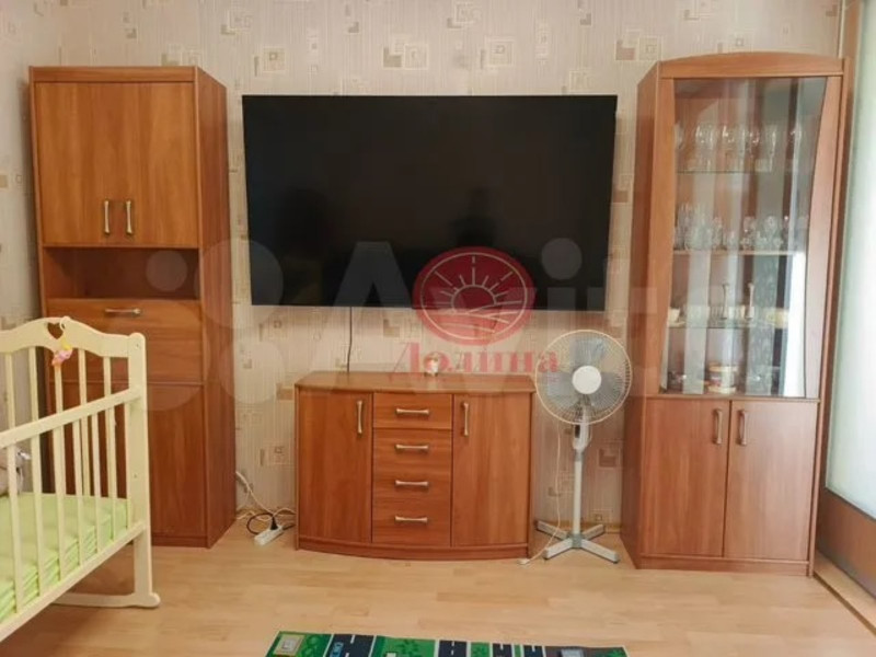 3-комнатная квартира 80 кв.м г.Алушта