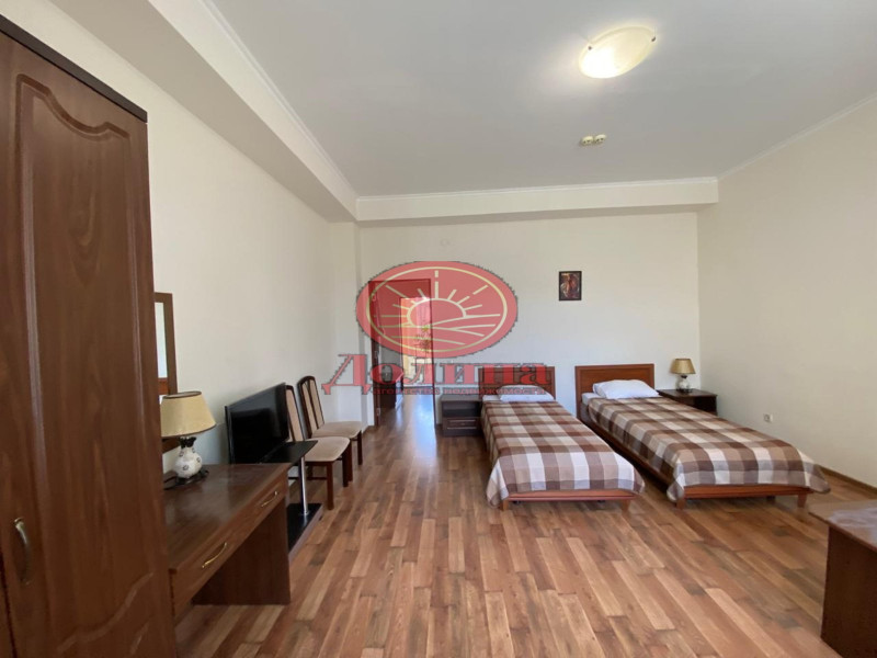 1-комнатные апартаменты 38 кв.м г.Алушта