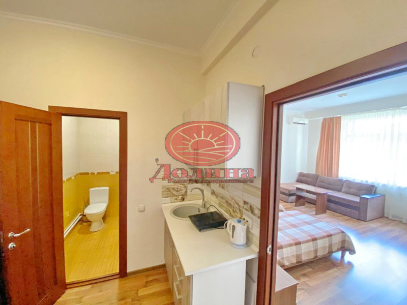1-комнатные апартаменты 38 кв.м г.Алушта