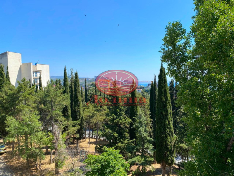 1-комнатная квартира 30 кв.м г.Алушта