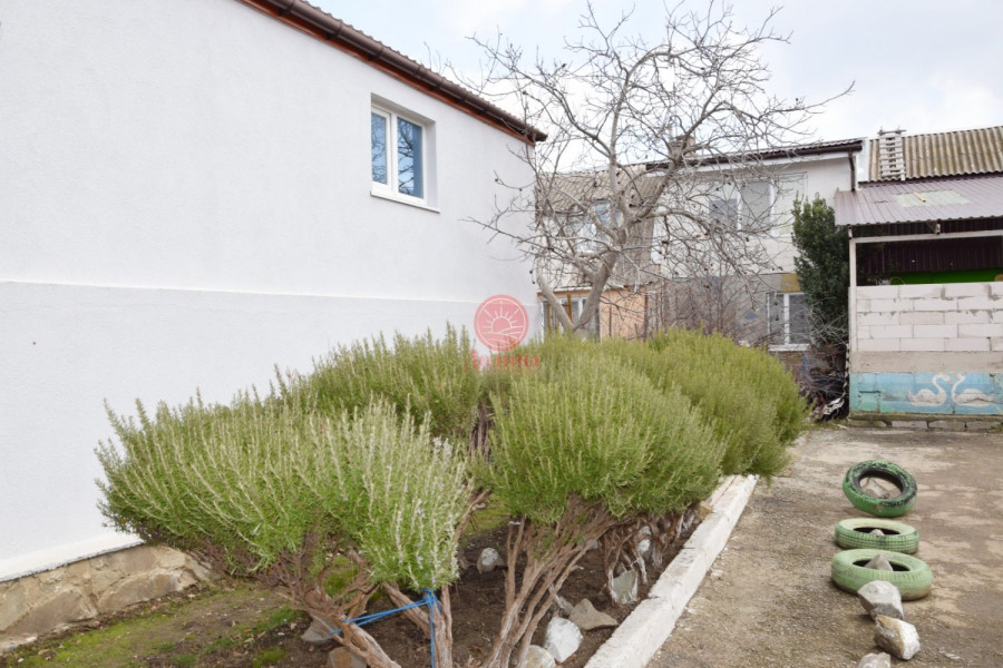 2-х комнатная квартира 31.9 кв.м в г. Алушта 