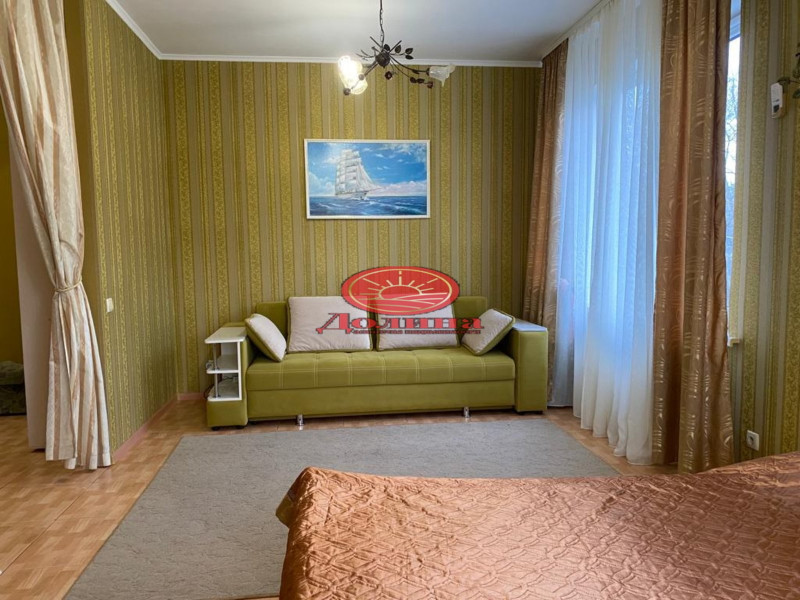 1-комнатные апартаменты 36 кв.м г.Алушта