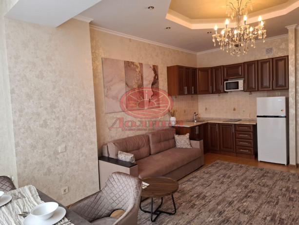 2-комнатные апартаменты 58.4 кв.м г.Алушта