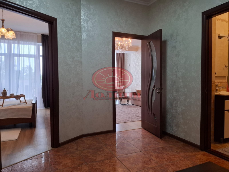 2-комнатные апартаменты 58.4 кв.м г.Алушта