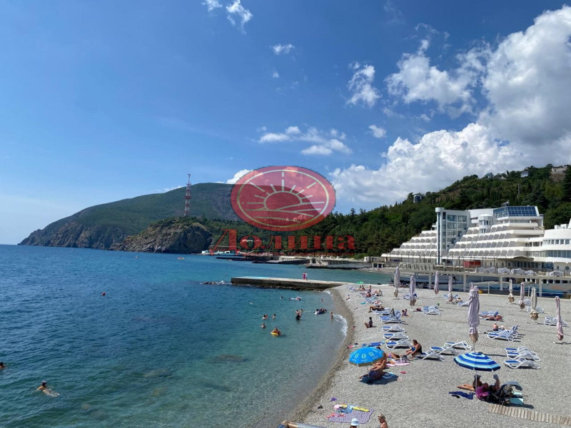 2-комнатные апартаменты 58 кв.м пгт Партенит г.Алушта