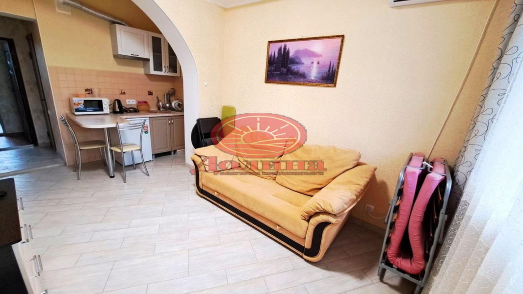 2-комнатные апартаменты 58 кв.м пгт Партенит г.Алушта