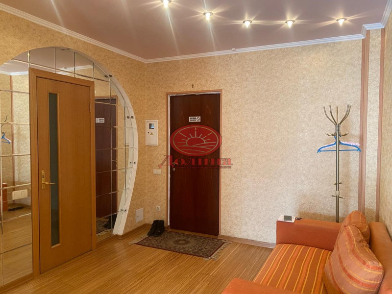2-комнатные апартаменты 70 кв.м г.Алушта