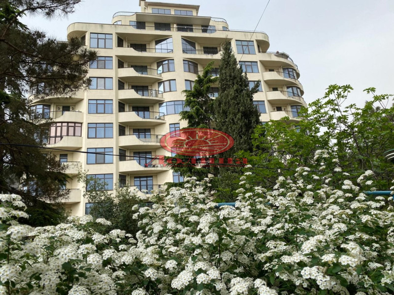 2-комнатная квартира 108 кв.м пгт Партенит
