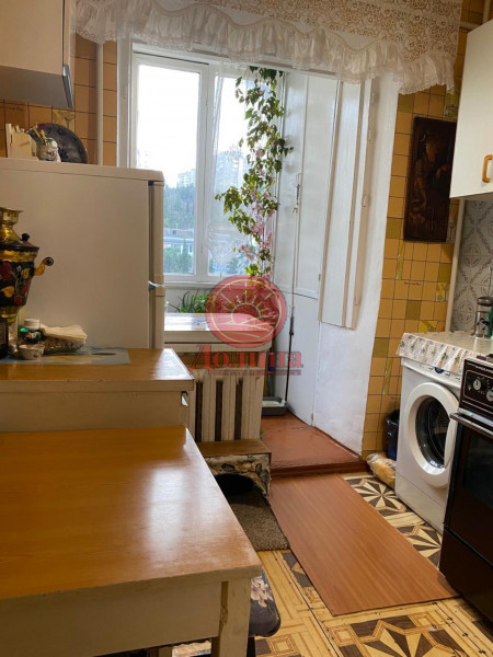 2-комнатная квартира 45.5 кв.м г.Алушта