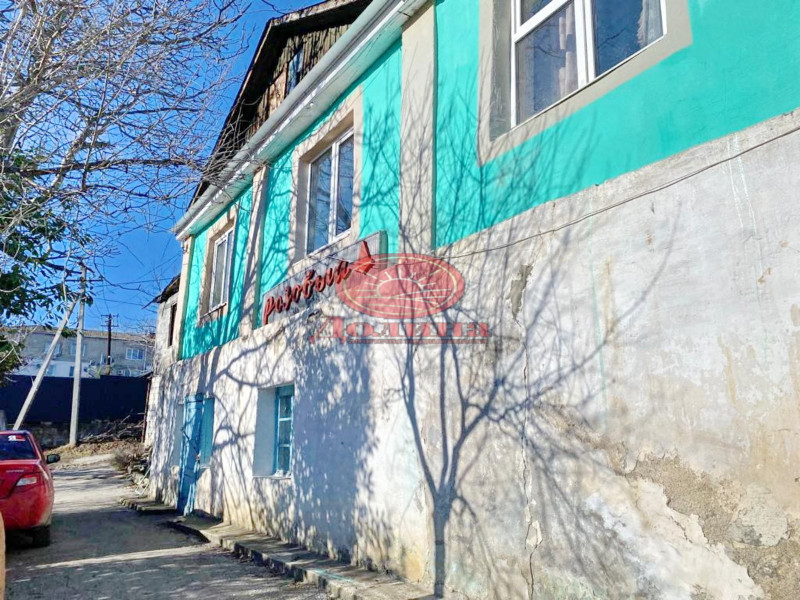 2-комнтаная квартира 49.8 кв.м п.Розовый г.Алушта