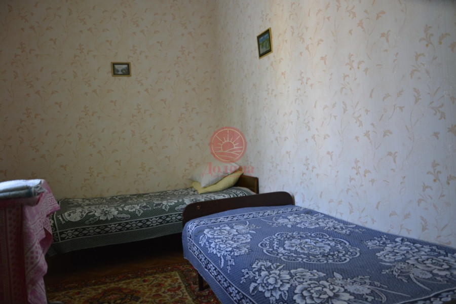 2-комнатная квартира 57 кв.м г.Алушта