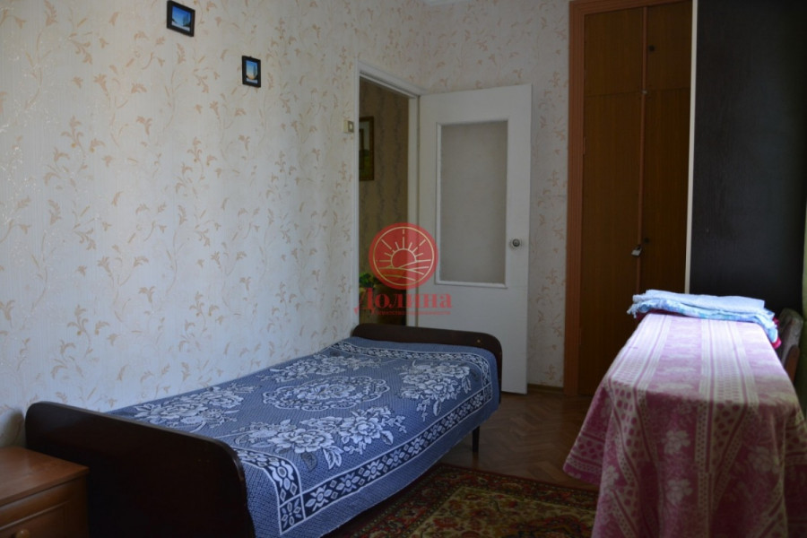 2-комнатная квартира 57 кв.м г.Алушта