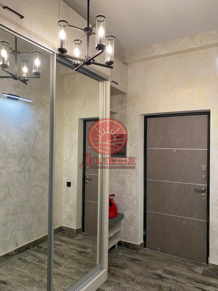 2-комнатная квартира 59 кв.м г.Алушта