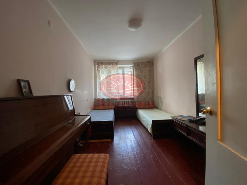 2-комнатная квартира 68 кв.м пгт Партенит г.Алушта