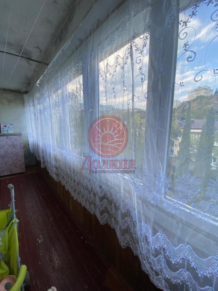 2-комнатная квартира 68 кв.м пгт Партенит г.Алушта