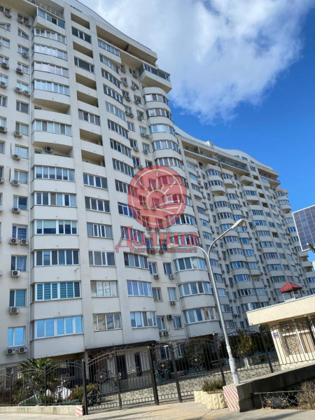 2-комнатная квартира 74.7 кв.м г.Алушта