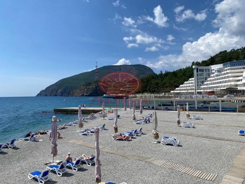 2-комнатная квартира 93 кв.м пгт Партенит г.Алушта